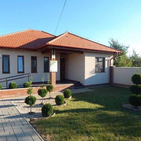 Hotel Szamos-Party Vendeghaz Olcsva Zewnętrze zdjęcie