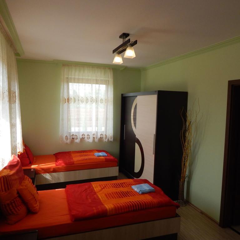 Hotel Szamos-Party Vendeghaz Olcsva Zewnętrze zdjęcie